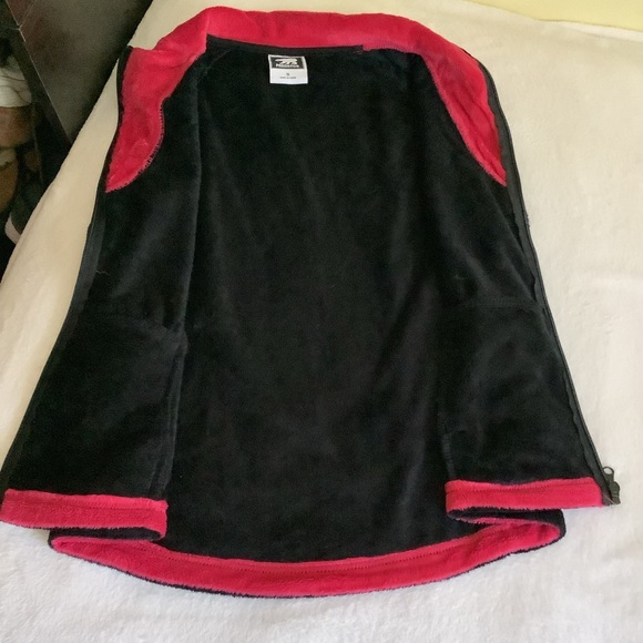 Black Velour Vest - Picture 3 of 12